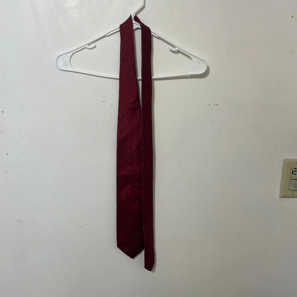 J.Crew Mens Burgundy Red Micro Dot Silk Necktie‎ Classic Business Formal Tie